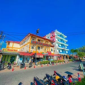 ** Hotel Amzar Cenang Malaisie