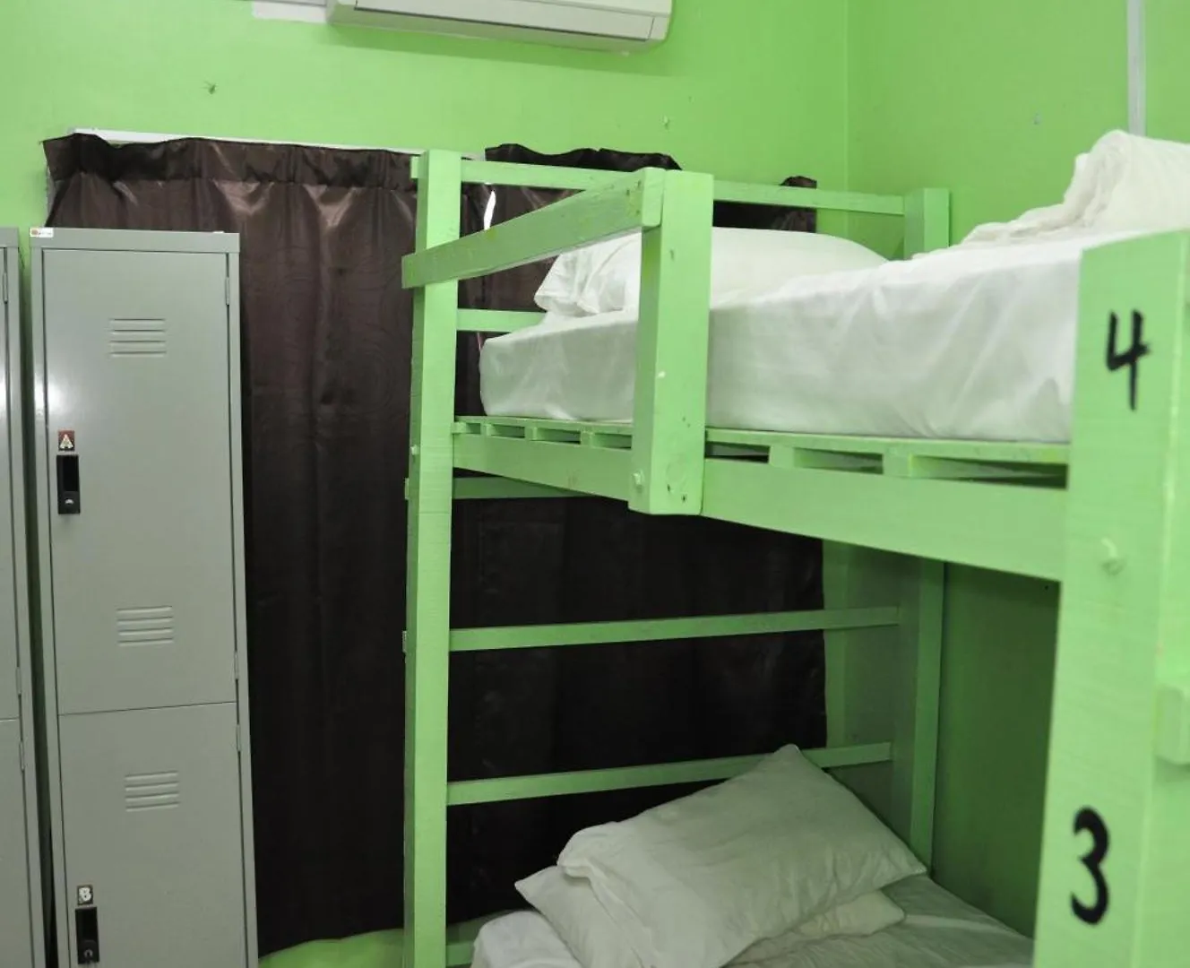 Hostel 3 Little Birds Home, 100Meter To Jonkerwalk Malacca
