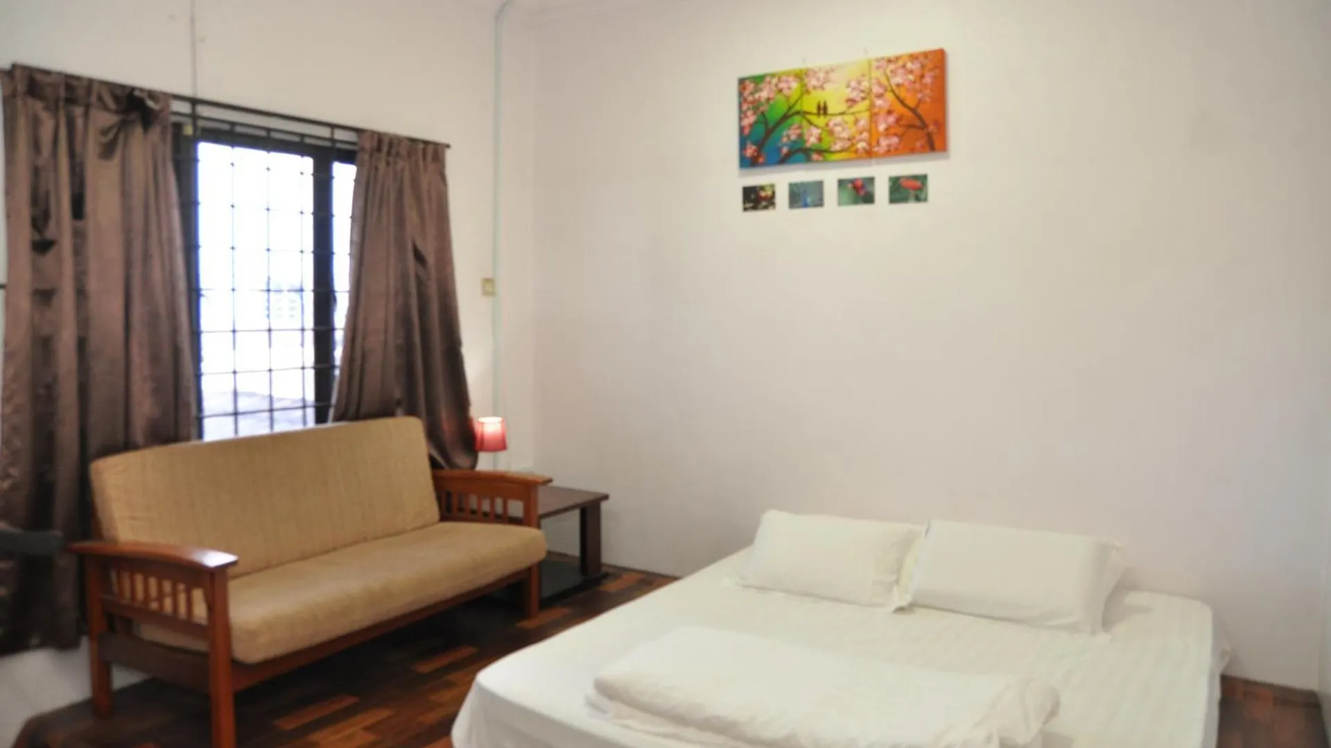 Hostel 3 Little Birds Home, 100Meter To Jonkerwalk Malacca
